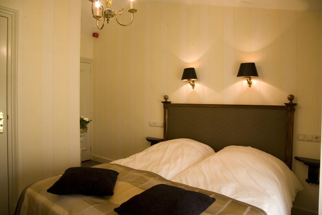 Stadspaleis Hotel & Restaurant Oldruitenborgh Vollenhove Экстерьер фото