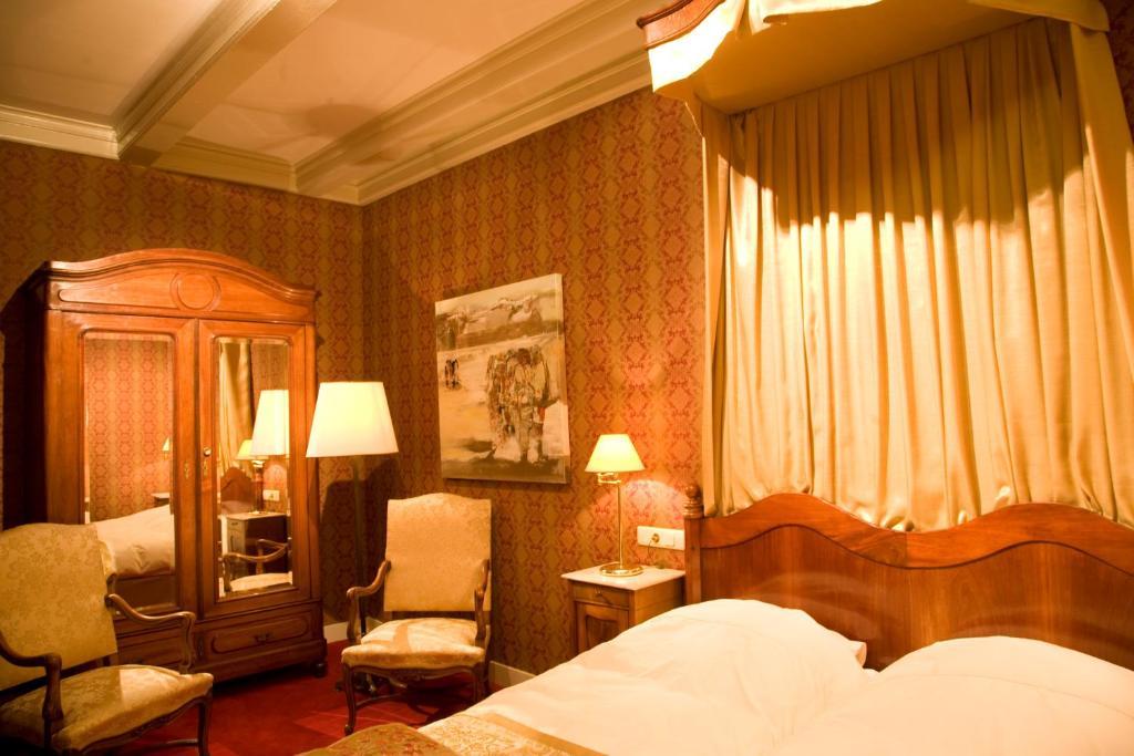 Stadspaleis Hotel & Restaurant Oldruitenborgh Vollenhove Номер фото